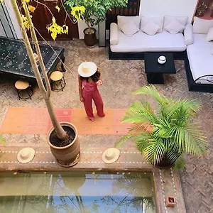 Les Nuits De Marrakech ריאד